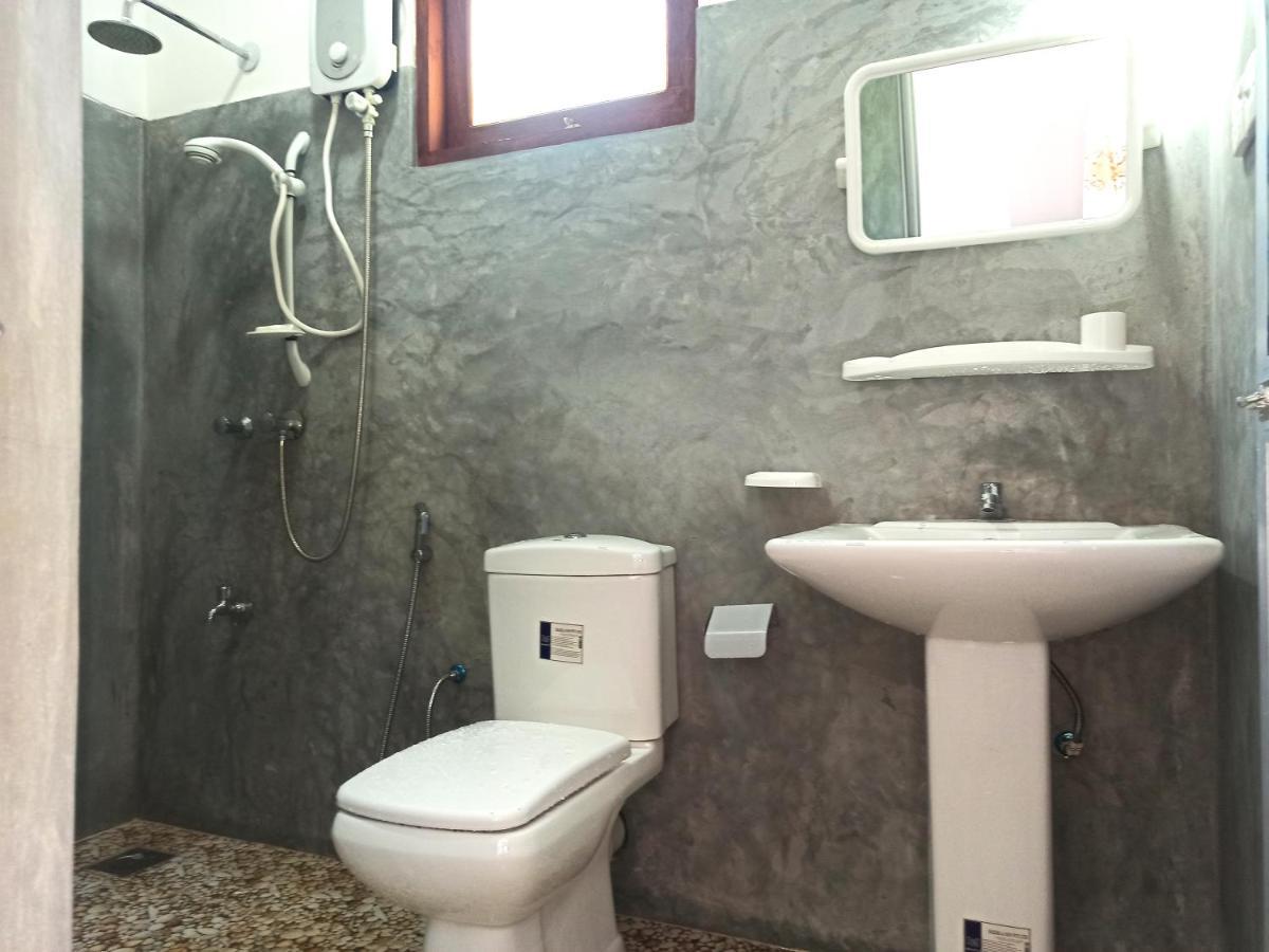 Green Garden Hiriketiya ديكويلاّ تين المظهر الخارجي الصورة